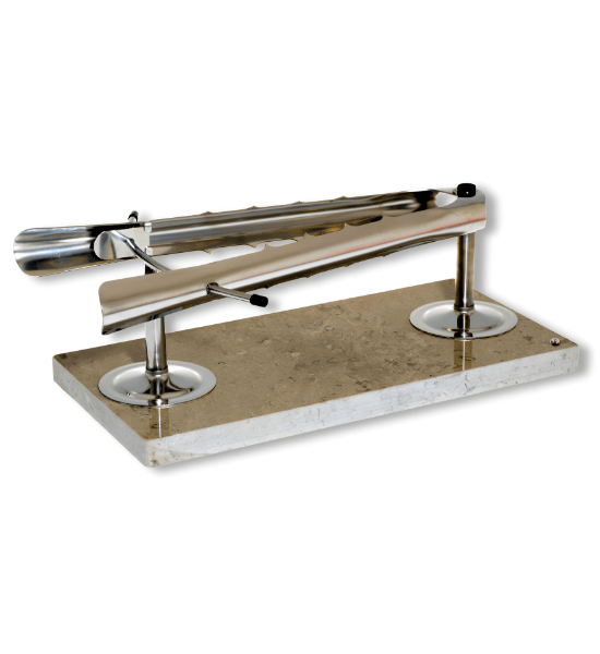 Stojalo za pršut Pravokotni Kraški Kamen stojalo s kraškim kamnom podstavkom v pravokotni obliki